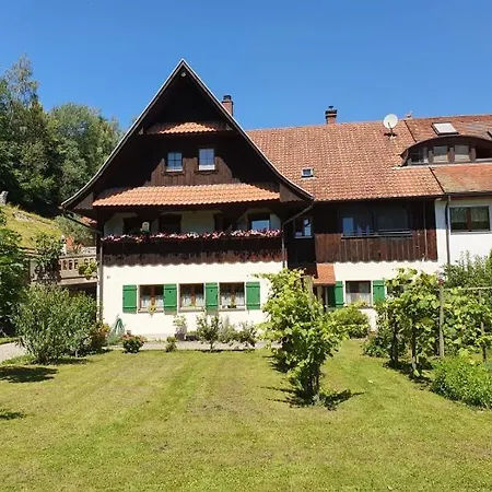 Haus Wald Und -